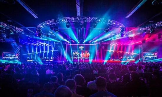 所幸的是他 所幸的是他